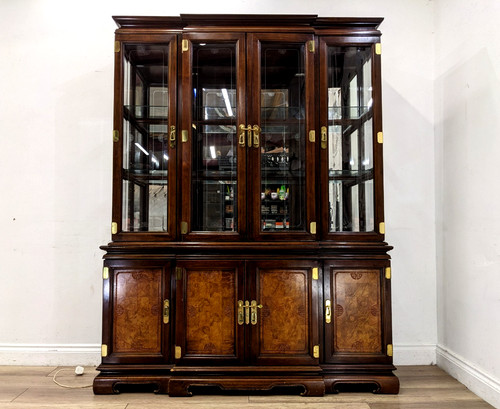 Display cabinet universal - display,