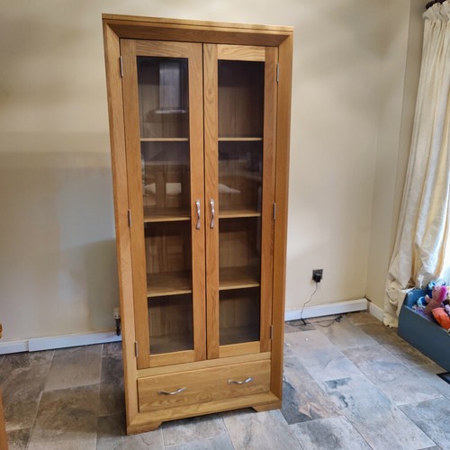 Oak display cabinet with - cabinet,