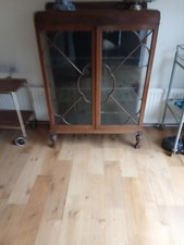 Display Cabinet with Glass